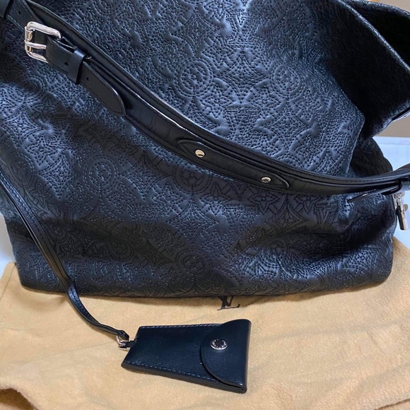 Sold - Picture 2 of 11